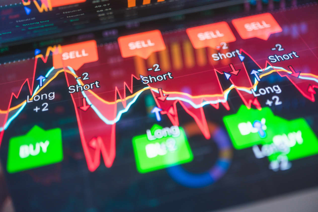 How one trend-following fund outperformed rivals by bringing humans back into the decision-making process — MarketWatch